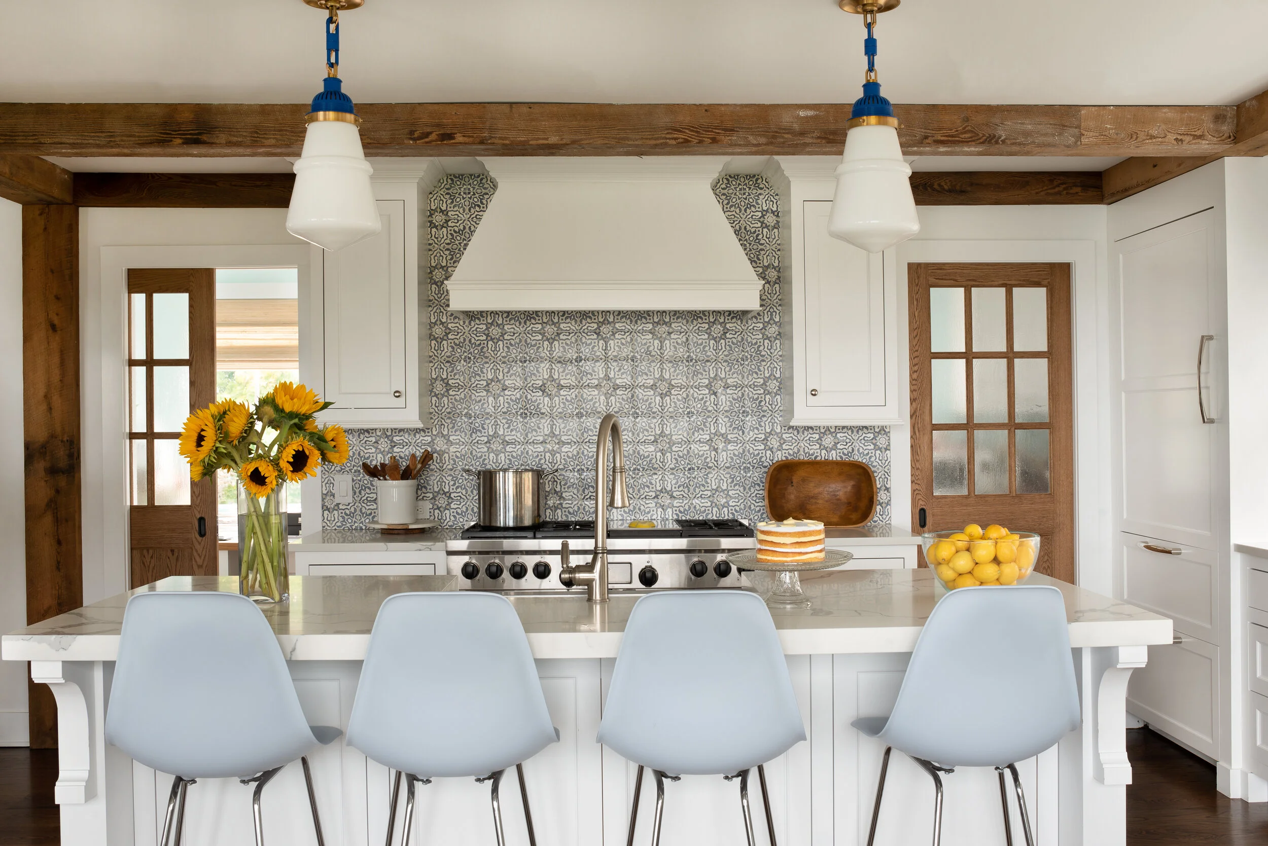 4EpicMad_17EBeachSt_Kitchen2-.JPG