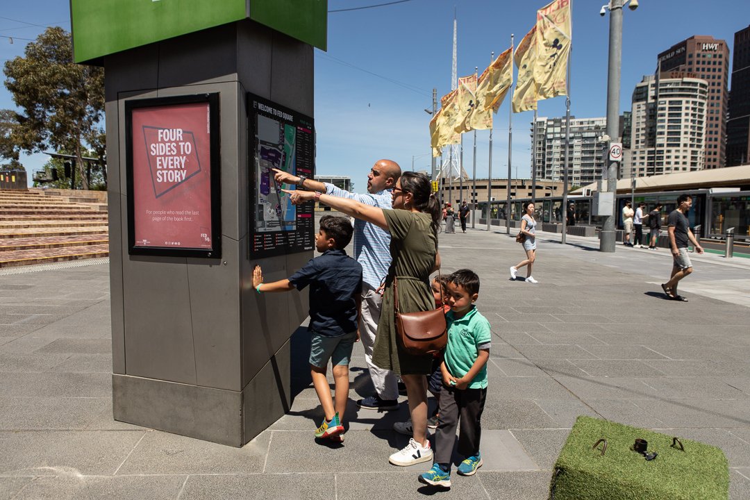 melbourne photography - family at federation square