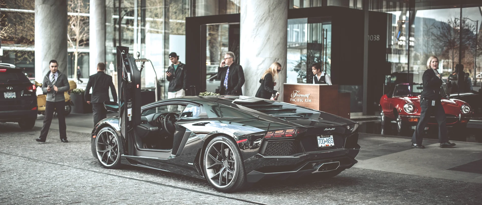 Valet.jpg