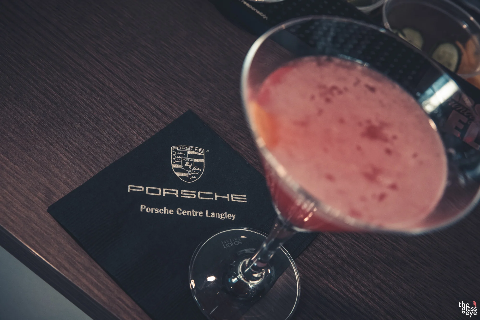 Porsche_Centre_Langley_014.jpg