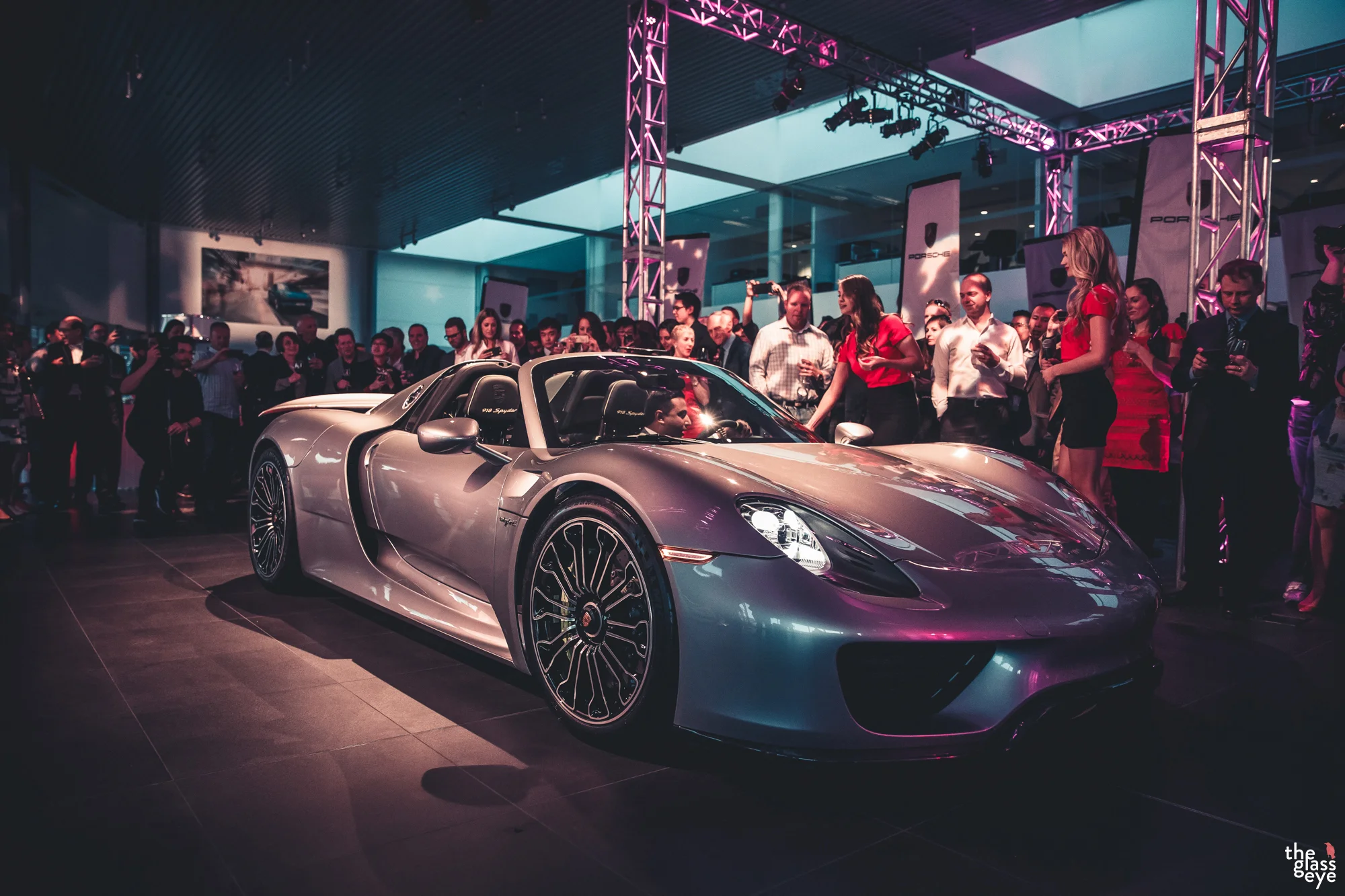 Porsche_Centre_Langley_062.jpg