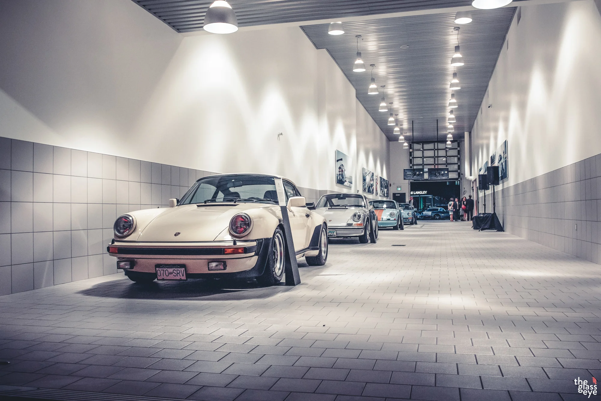 Porsche_Centre_Langley_099.jpg