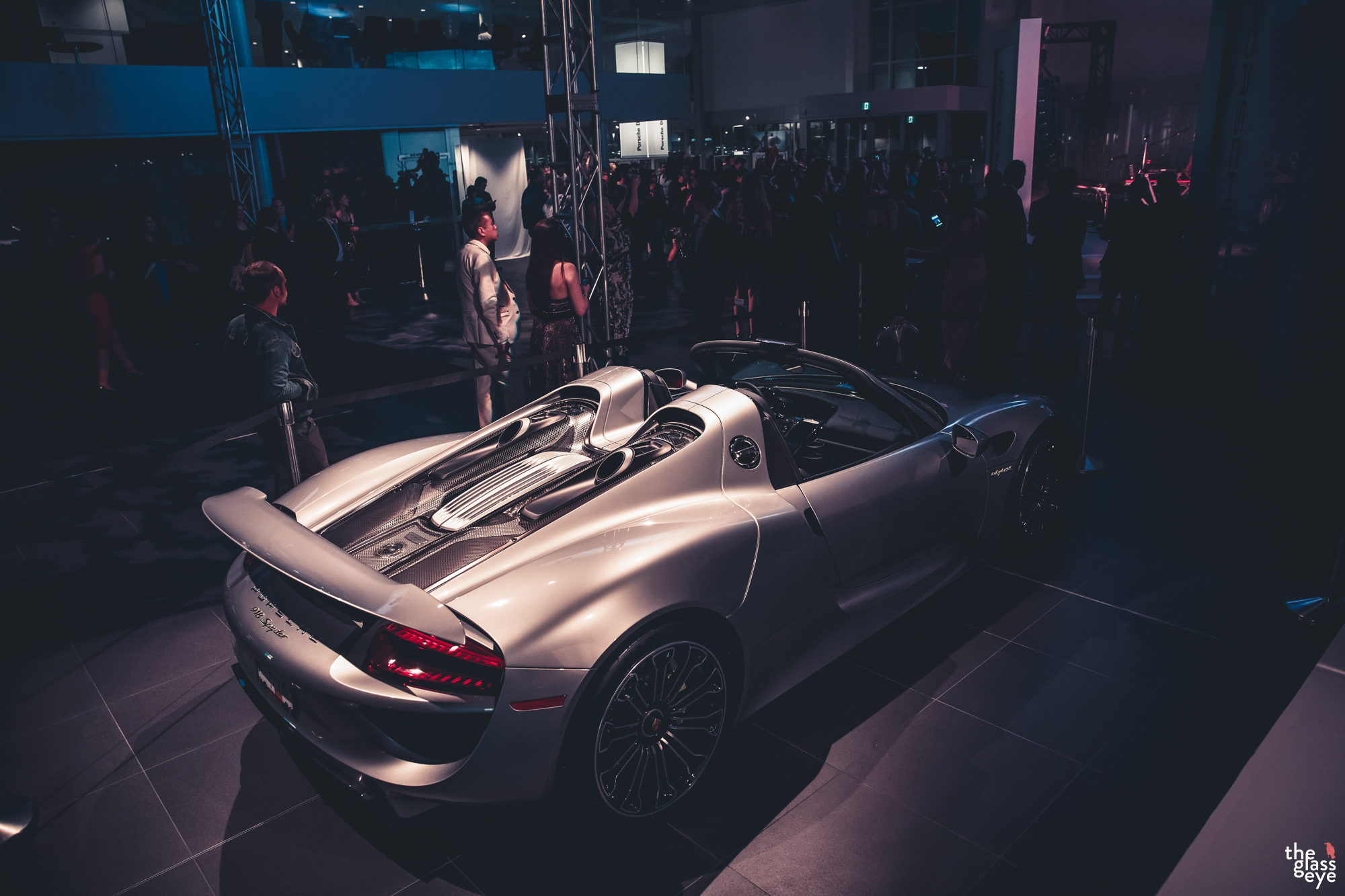 Porsche_Centre_Langley_112.jpg