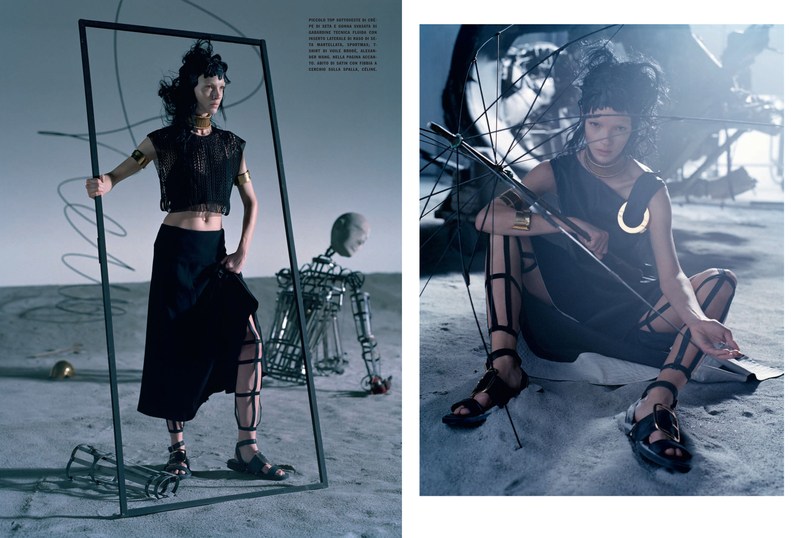 ‘Like a Warrior’ Mariacarla Boscono-Tim Walker-Vogue Italia-3.jpg