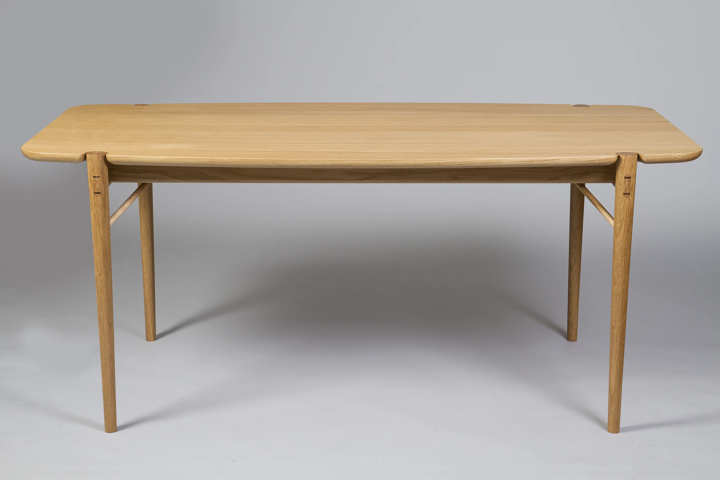 bespoke oak dining table