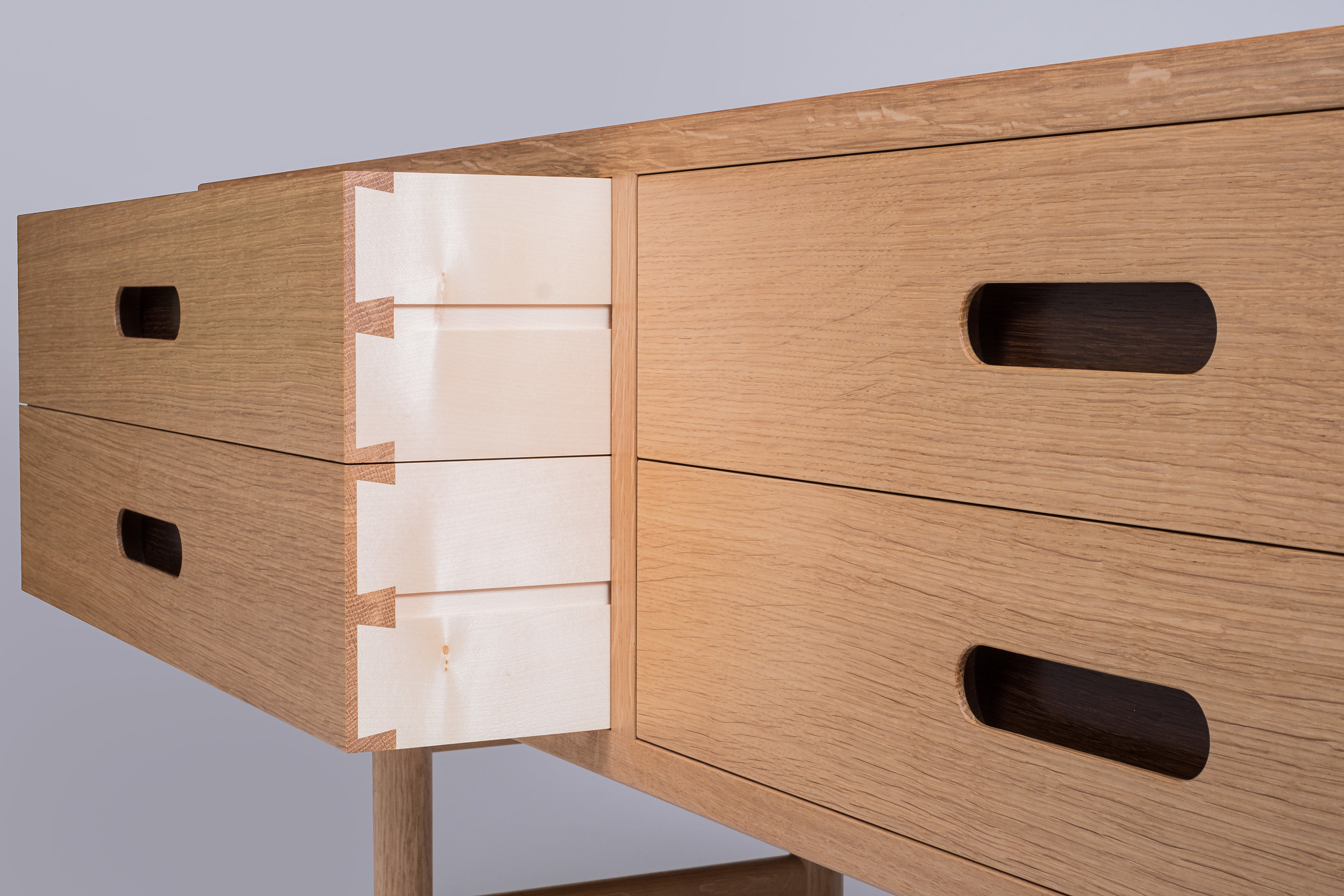 blind dovetail detail in Oak and Sycamore 