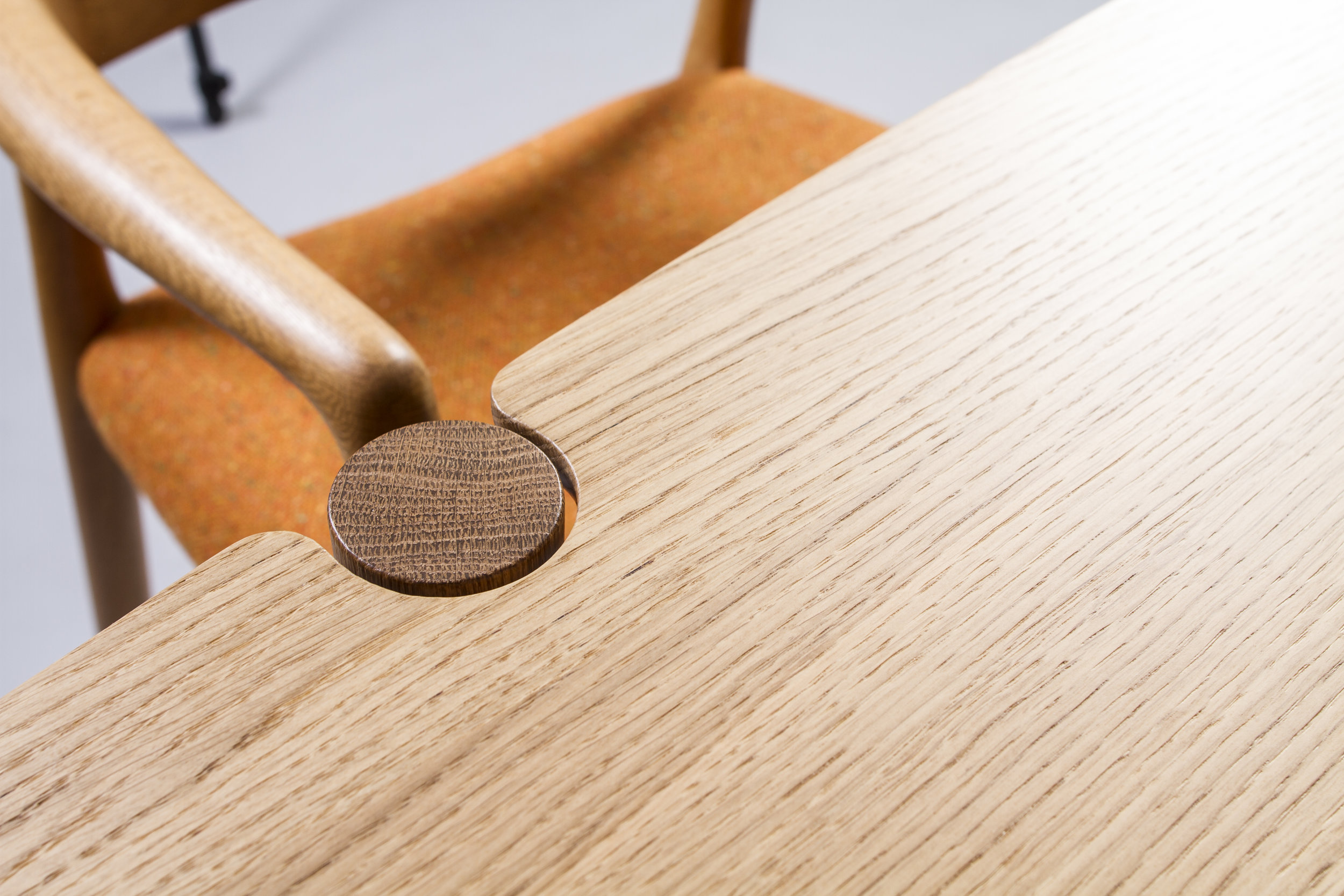 detail of bespoke handmade dining table in European Oak