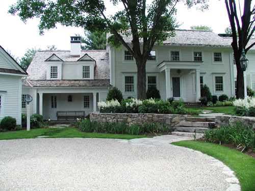 CLASSIC NEW ENGLAND GARDEN - Entrance