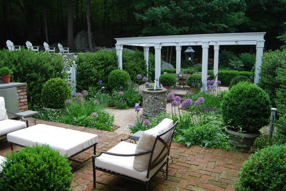 DESIGNER’S GARDEN - Dining Pergola and Main Lounge Terrace