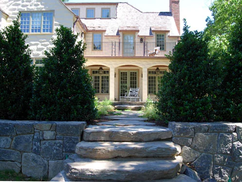 ENGLISH STYLE GARDEN - Greenwich CT