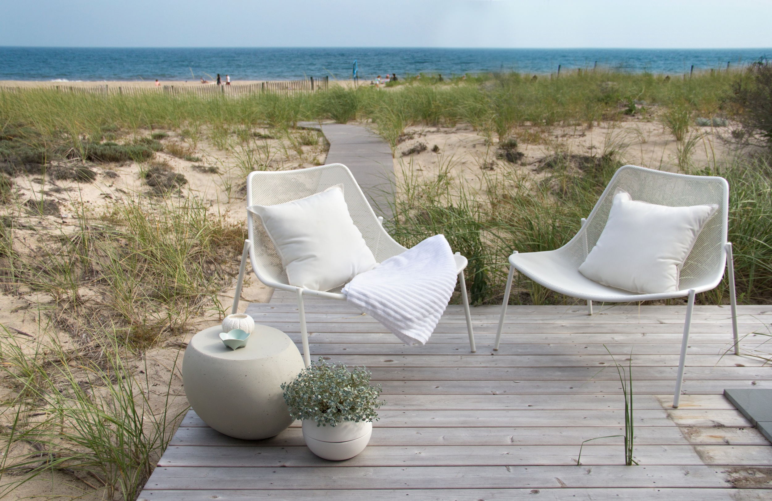 Schoeller + Darling Design - Amagansett Beach House - Beach Front Deck 2
