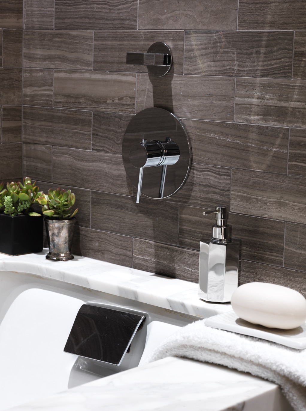New York City Retreat - MASTER BATHROOM, Details - Chelsea, NYC - Schoeller + Darling Interior Design