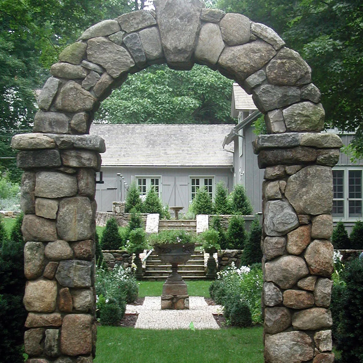 P 1  thumb stone arch .jpg