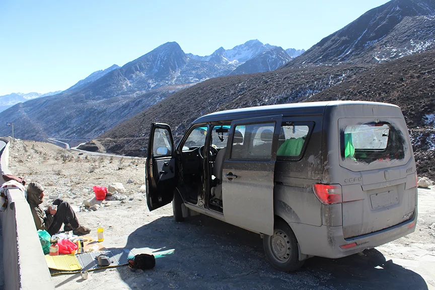 Van life at ~4100 meters