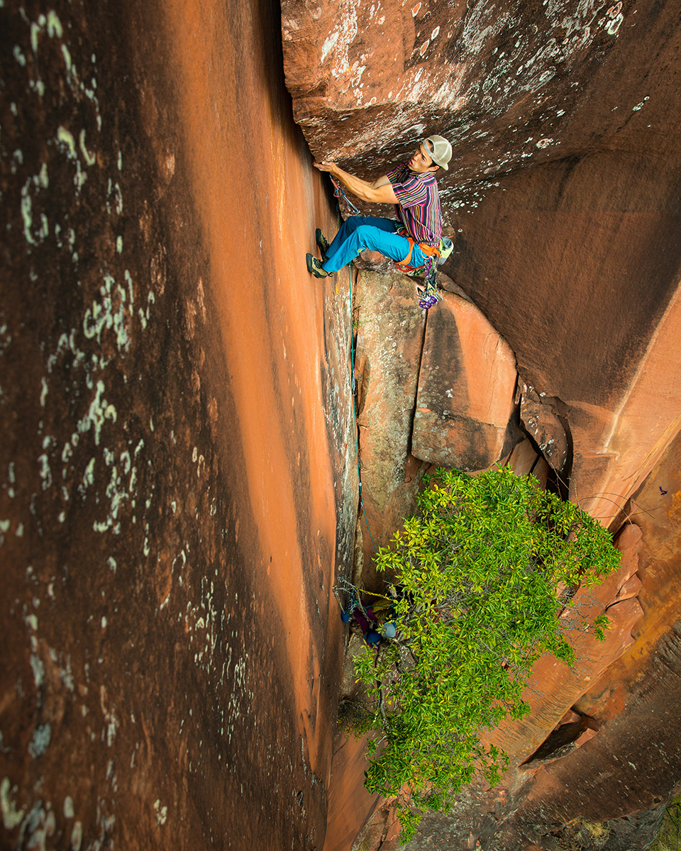 Mid-crux.© Irene Yee/Lady Lockoff Photography