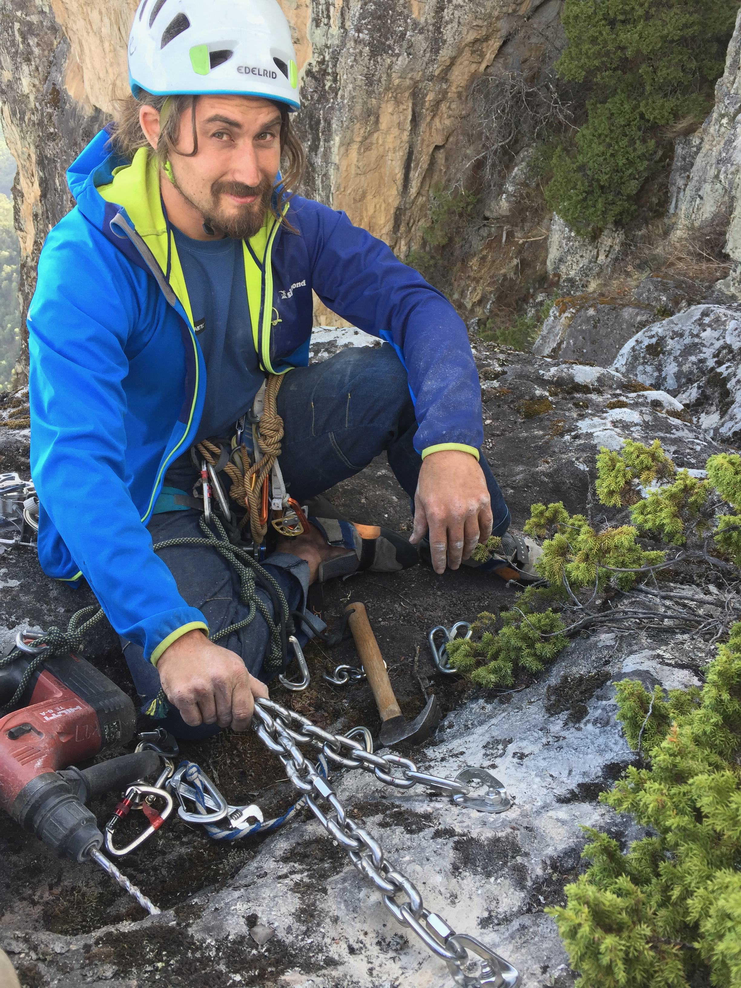 Dane outfits the final rap station at the top of “It’s Just a Ride.”