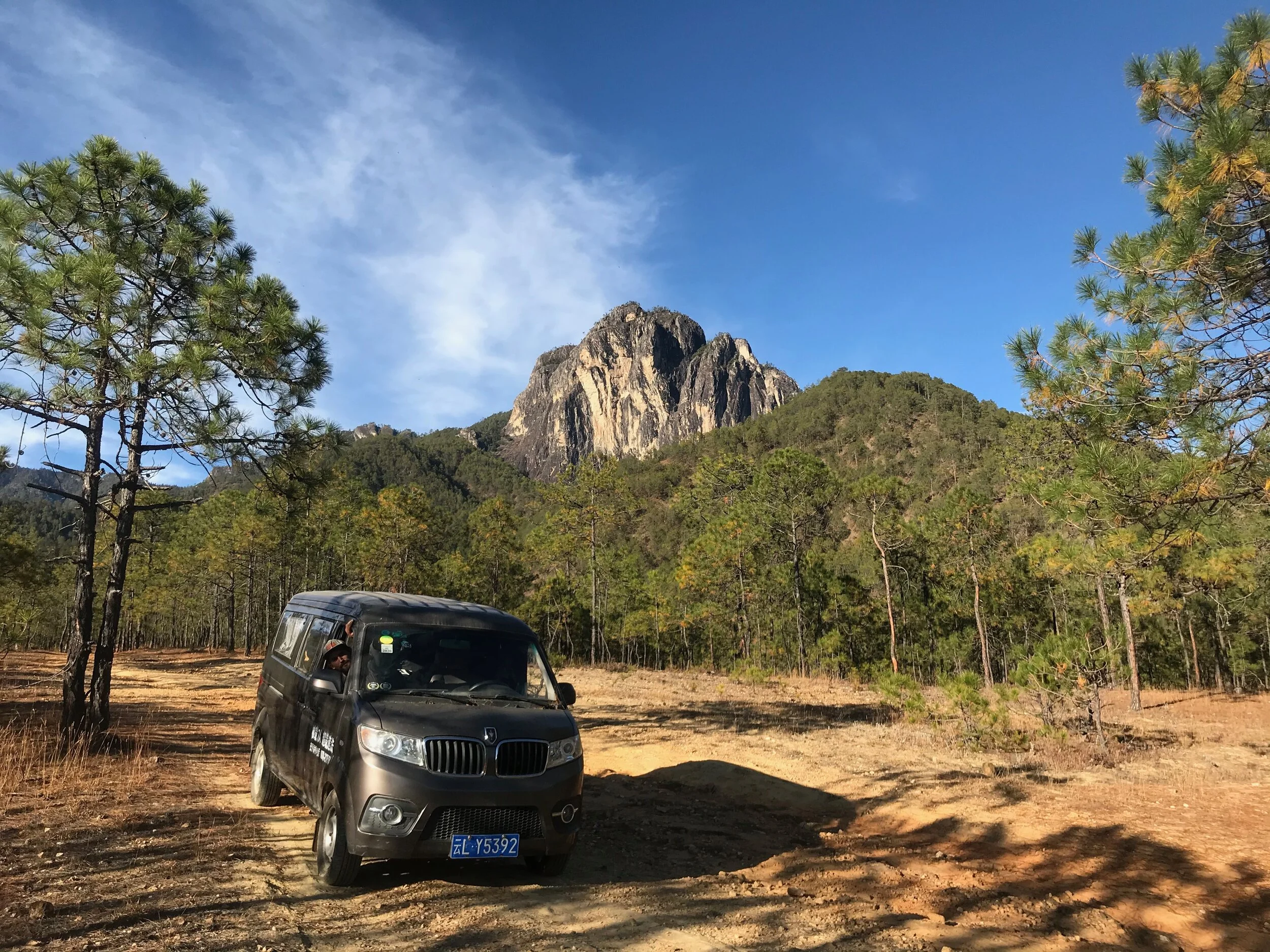 Dane and the “Turd Bus” come down from Baiyansi during a supply run back to Shigu.
