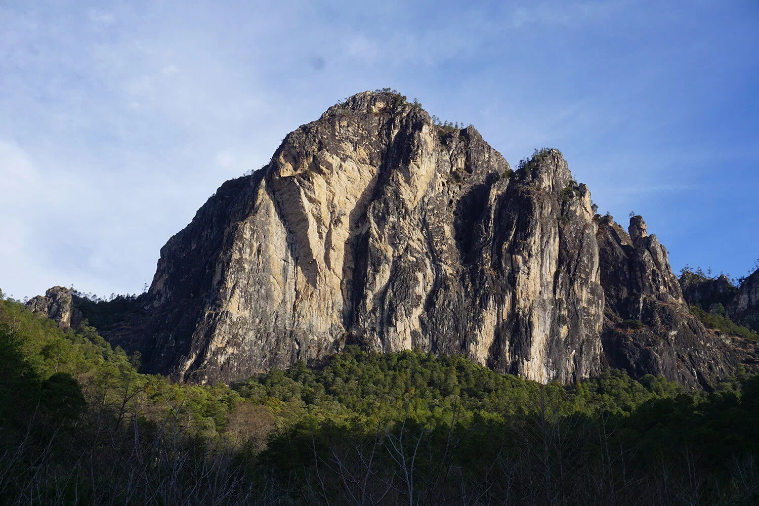 A view of the main face of Baiyansi.