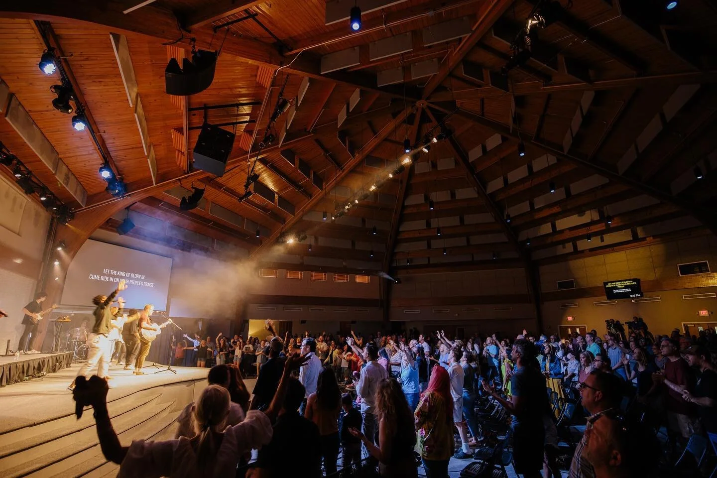 What an incredible night! We loved celebrating Pentecost, commissioning leaders and seeing so many connect from across the Grace Family!

@gracefamilycollective 
#gracefamily #gracefamilyofchurches 
#pentecost #pentecostworshipnight #pentecost2022