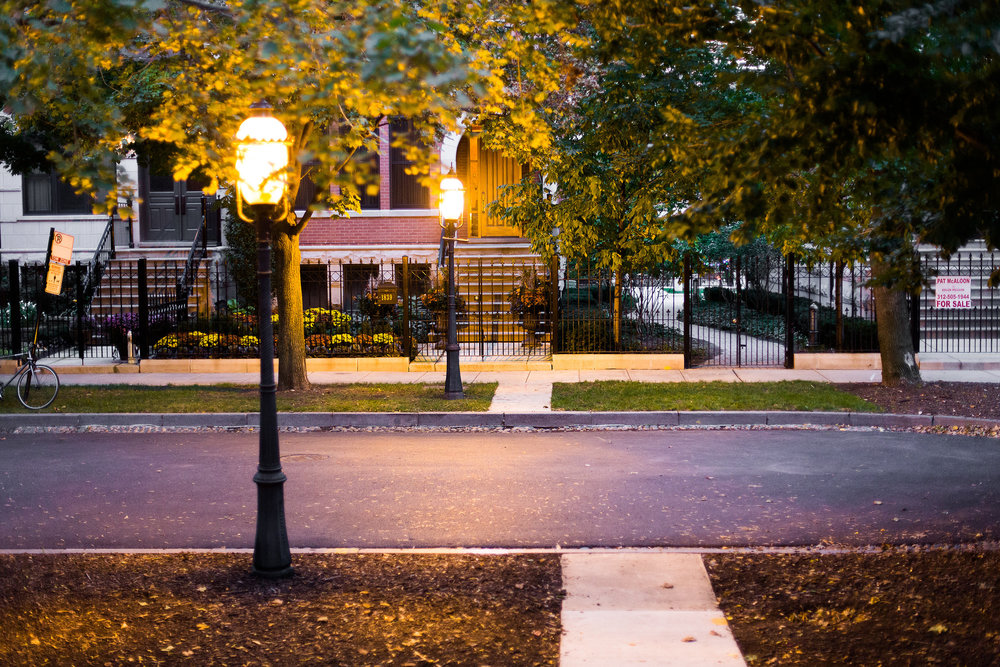 Guests strolled the historic Prairie Avenue District as they proceeded to our venue.