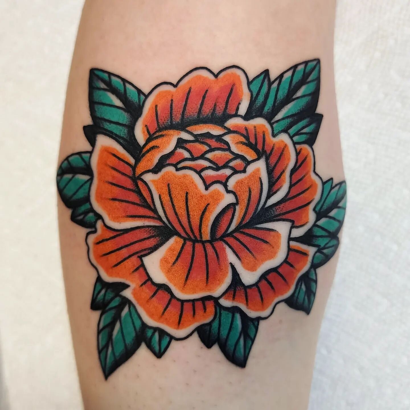 Peony picked from flash I painted, thanks Noel! #peonytattoo #floraltattoo #traditionaltattoo #arkansastattooartist #arkansastattoos #lrafb #northlittlerock #thenaturalstate #arkansas