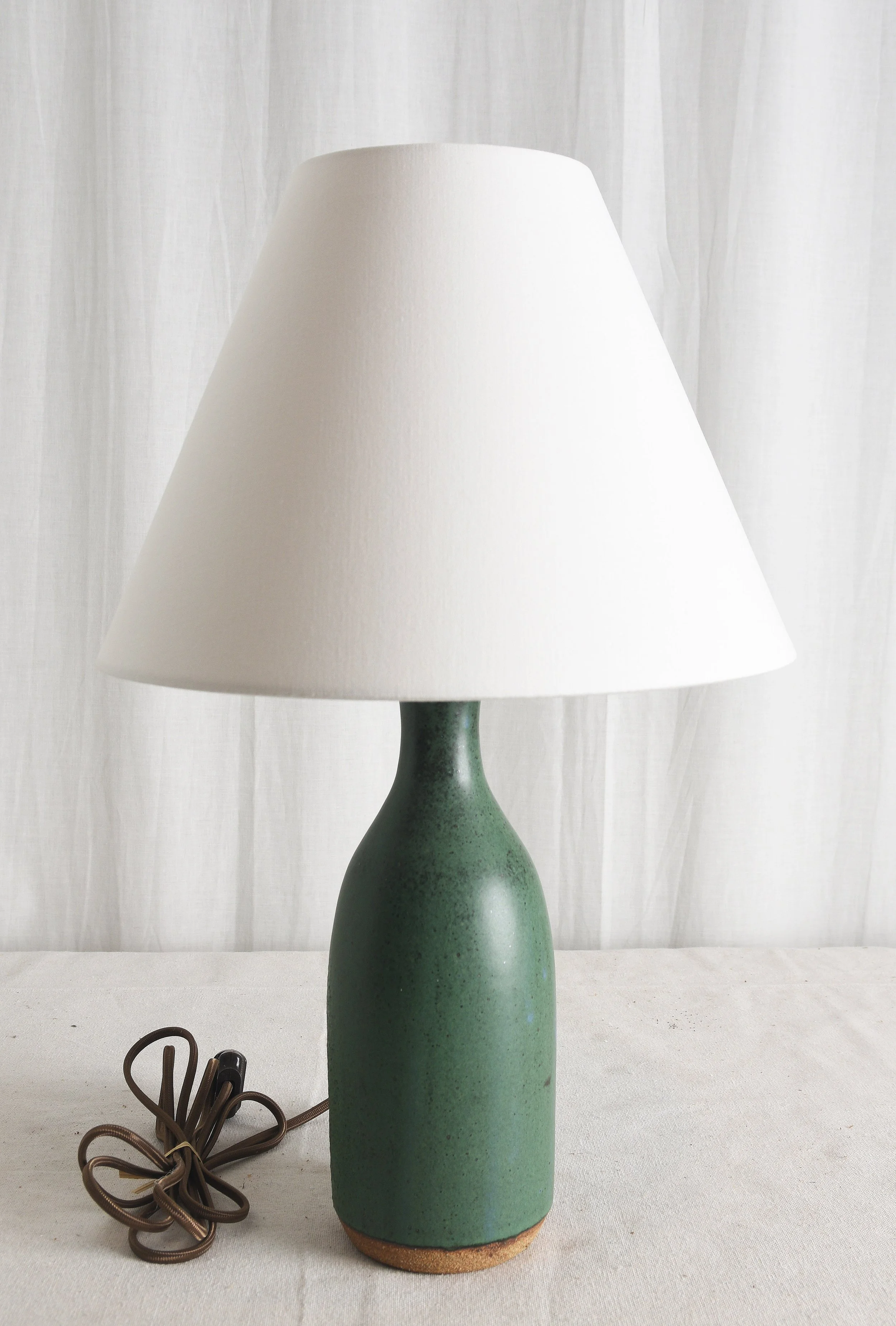 SATIN GREEN CURVE NECK BOTTLE LAMP
