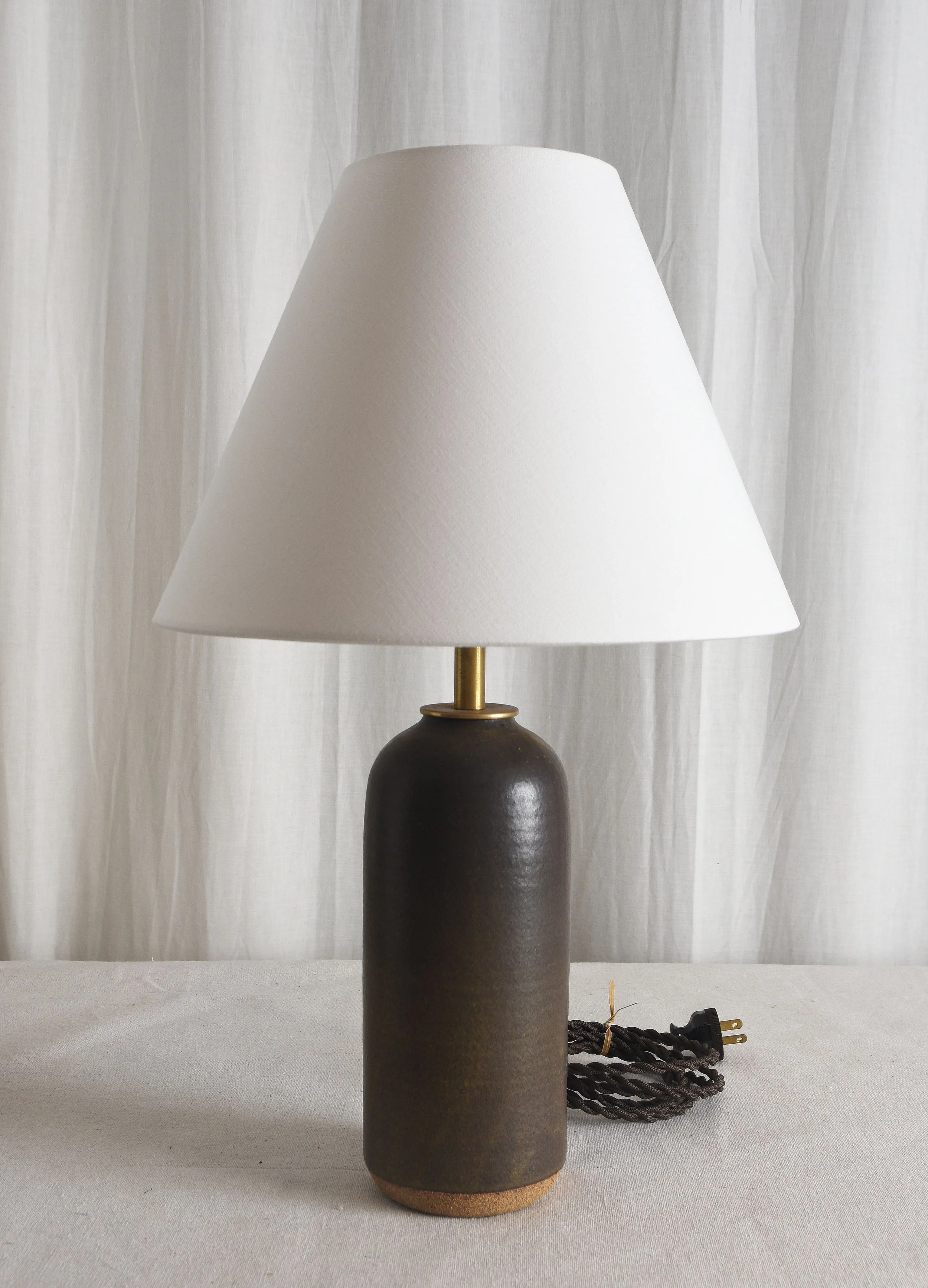 DARK BRONZE DOME LAMP