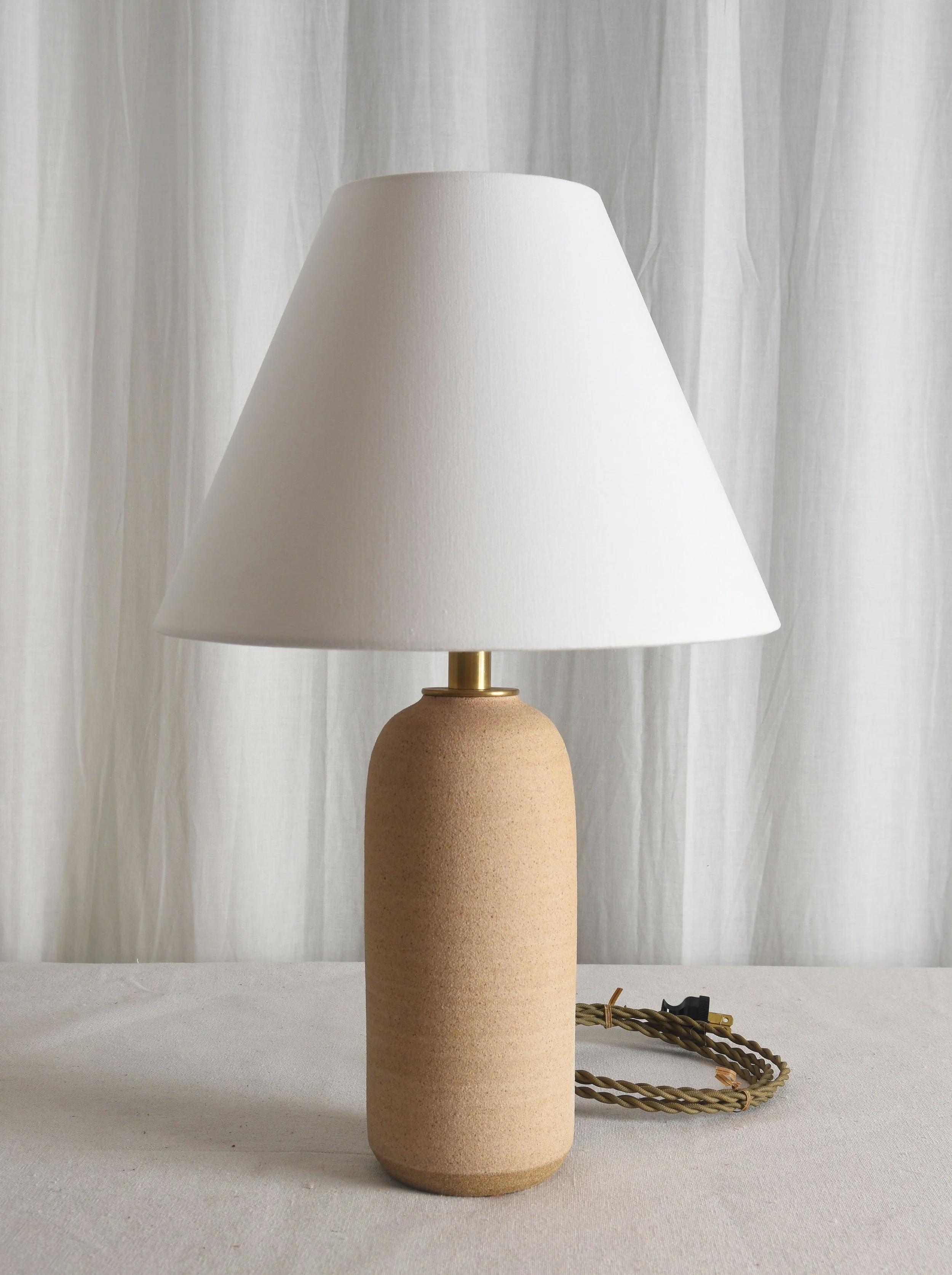 IRON SAND DOME LAMP