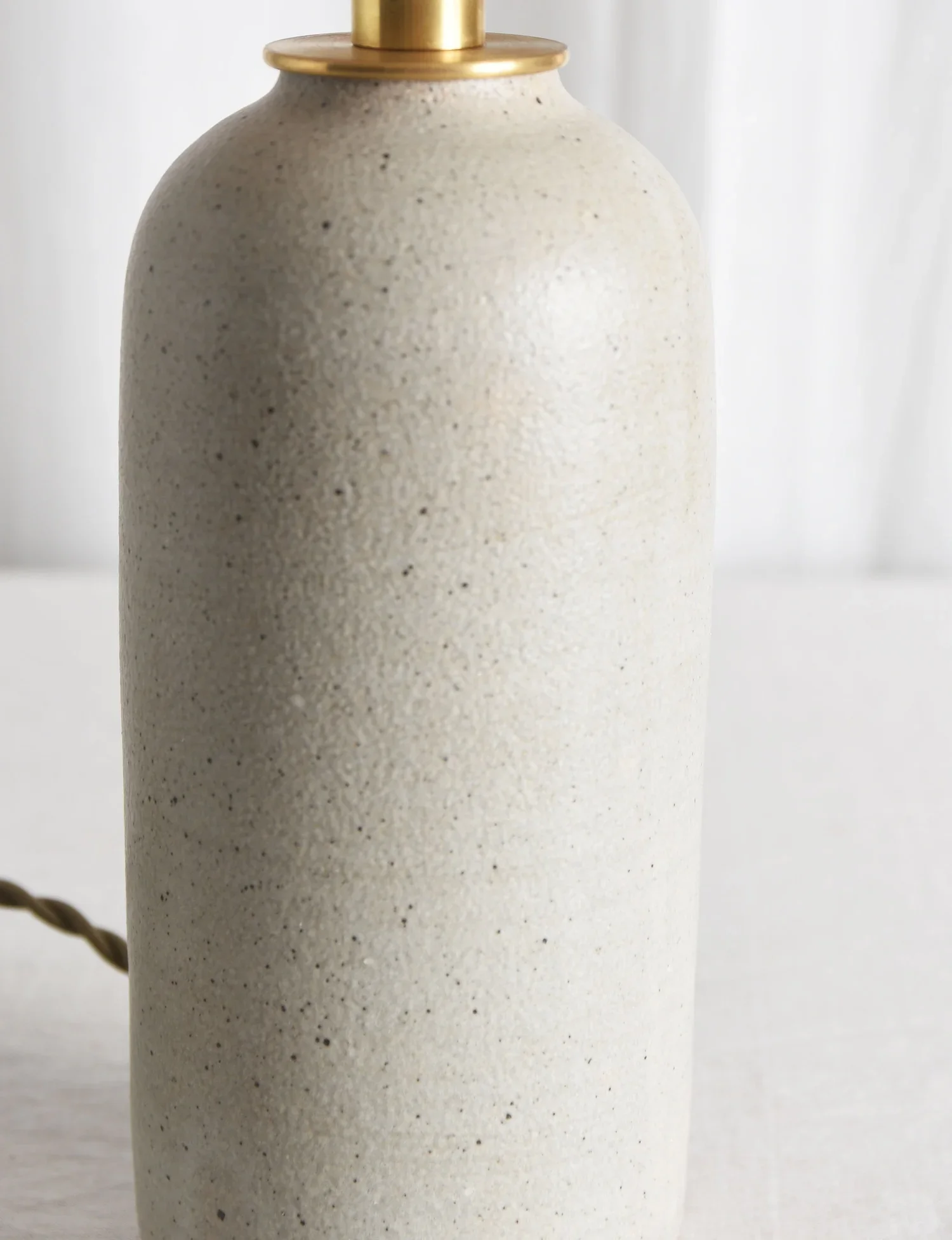 small+vanilla+bean+white+lamp+deet.webp