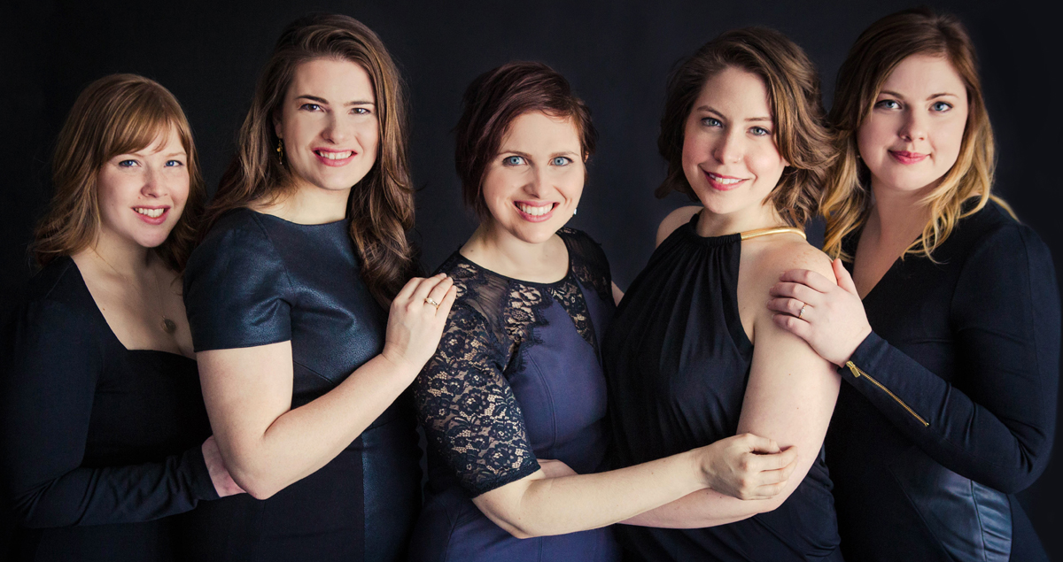 NATALIE SINISGALLI PHOTOGRAPHY TEAM