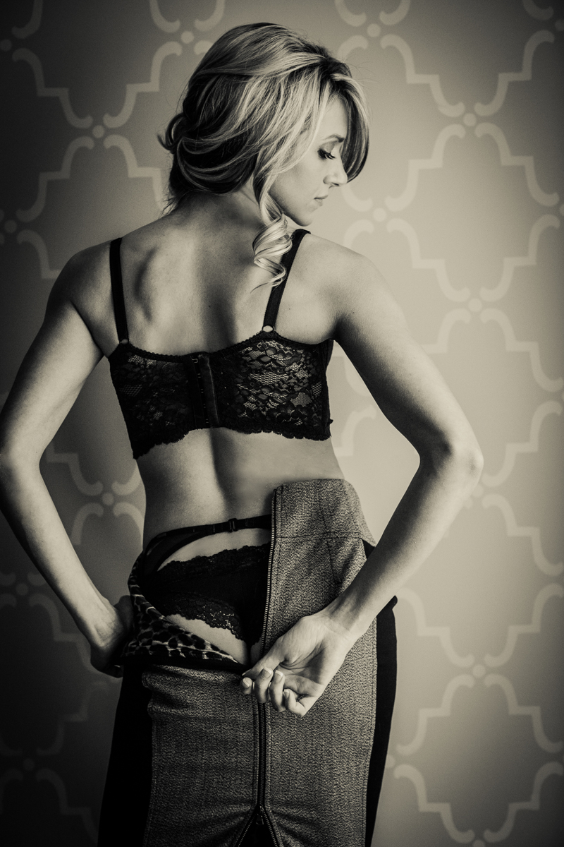 Boudoir-Pics-Rochester-NY-004.jpg