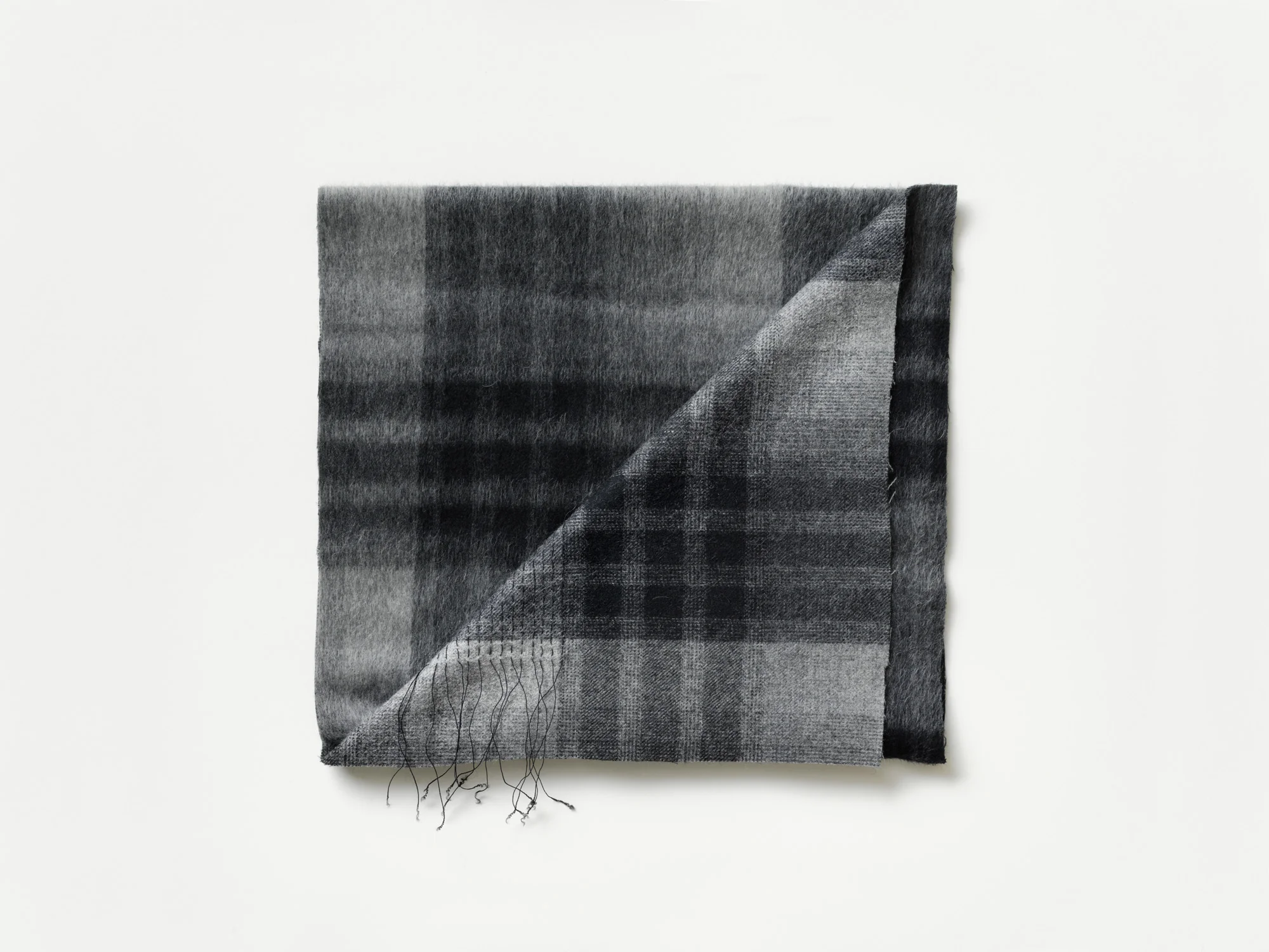 Google_Jacquard_Overhead_0001.jpg
