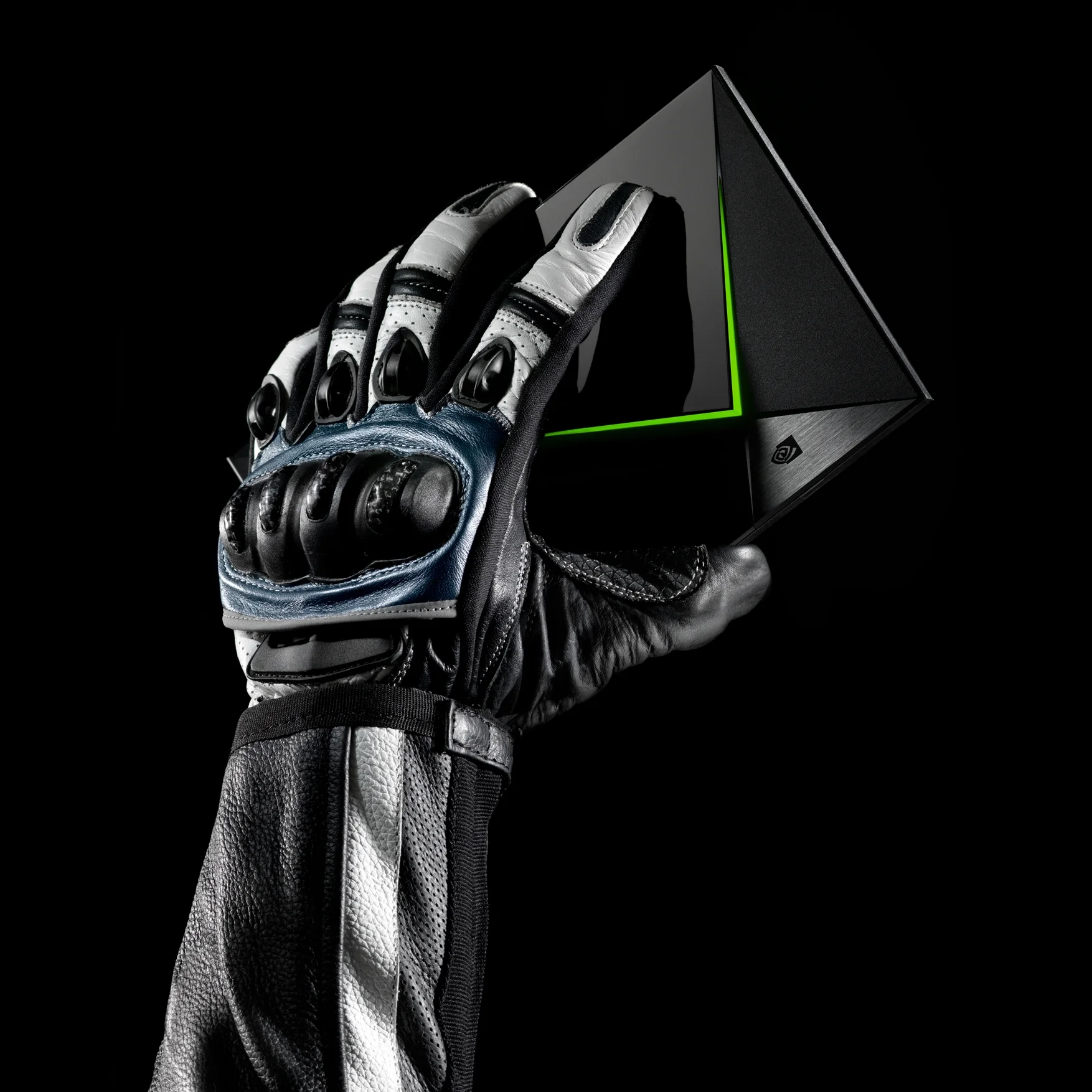 NVidia_Shield_Motorbiker_0032_v1_r6.jpg