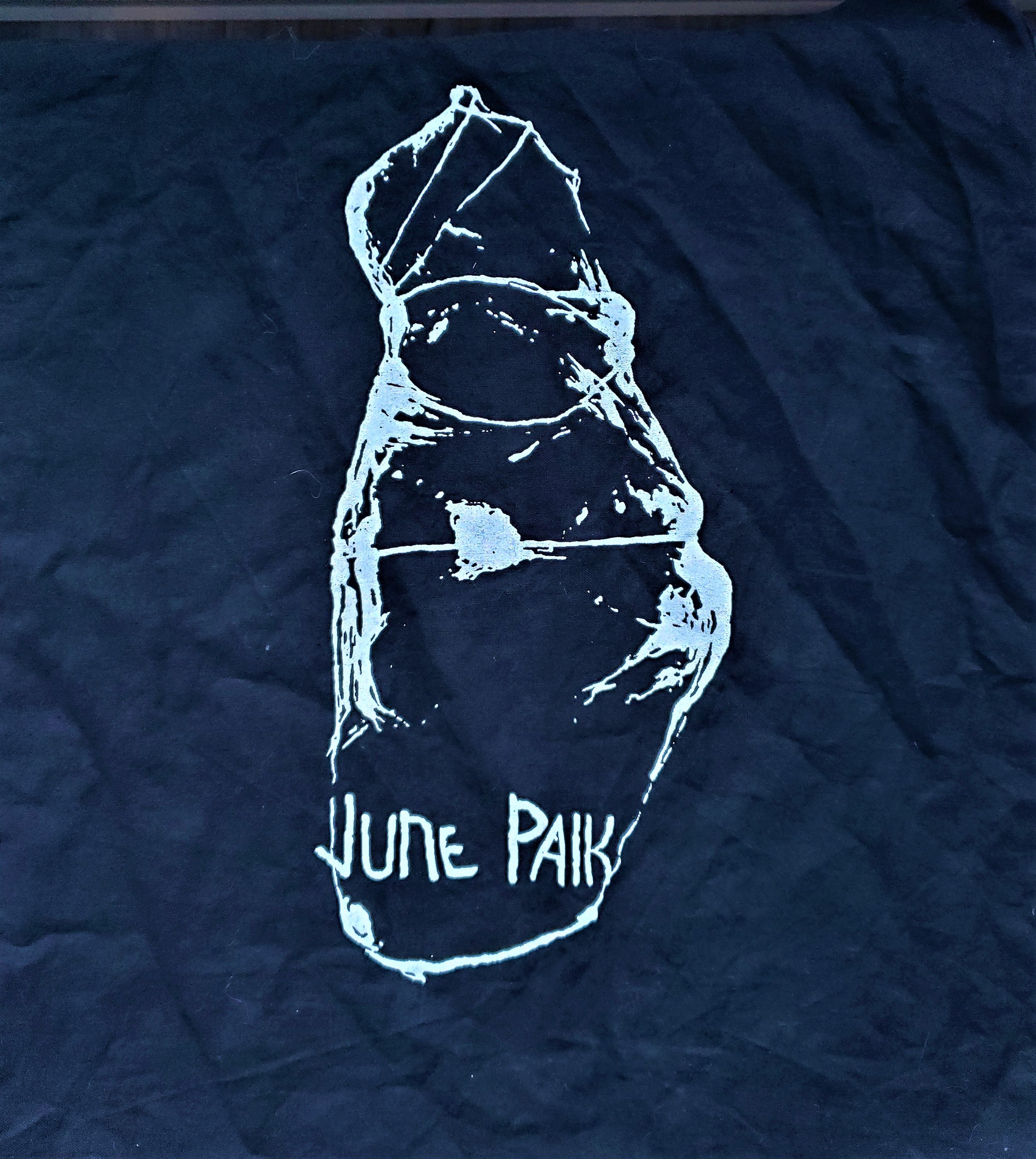 junetote.jpg