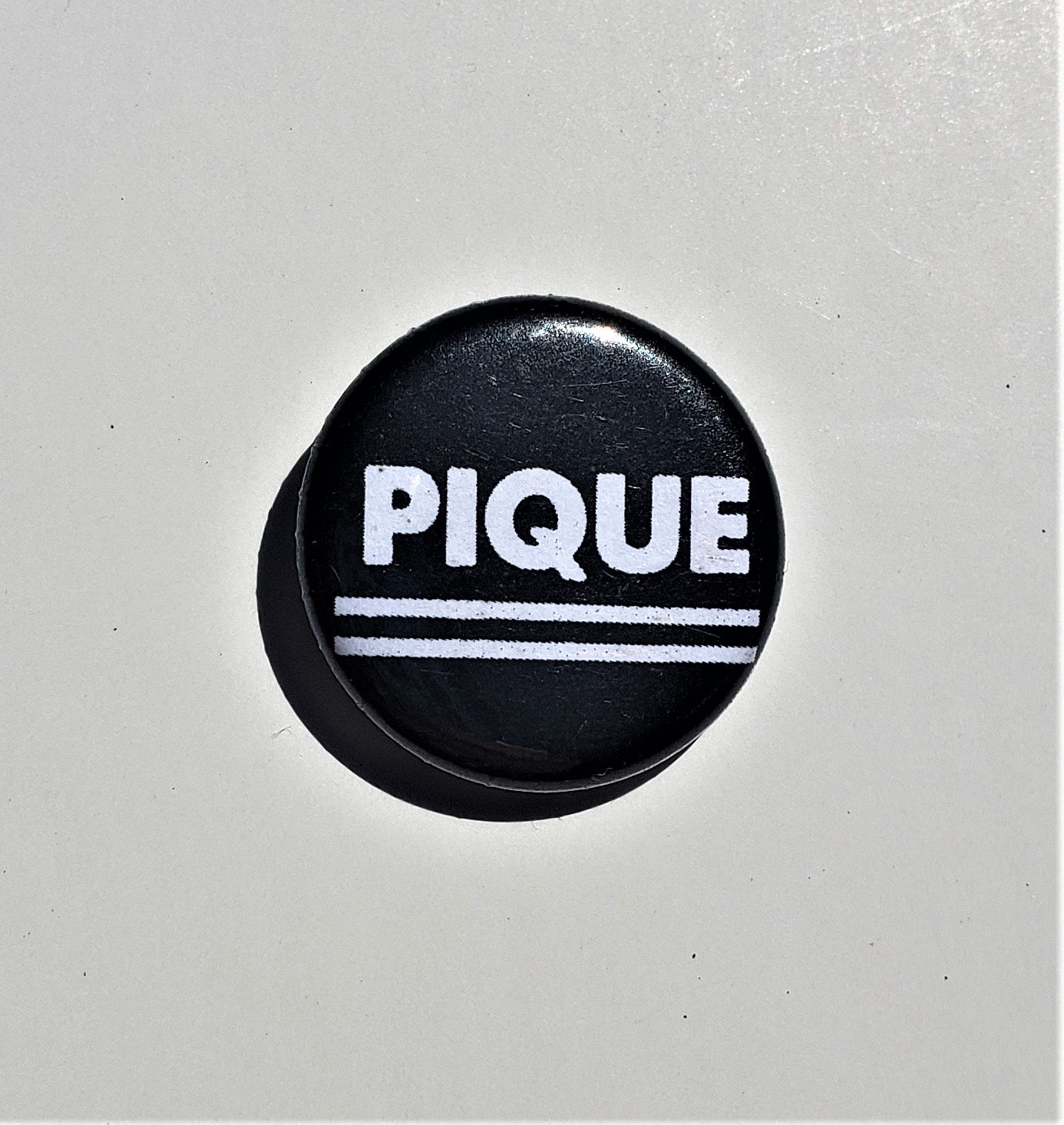 pique pin.jpg
