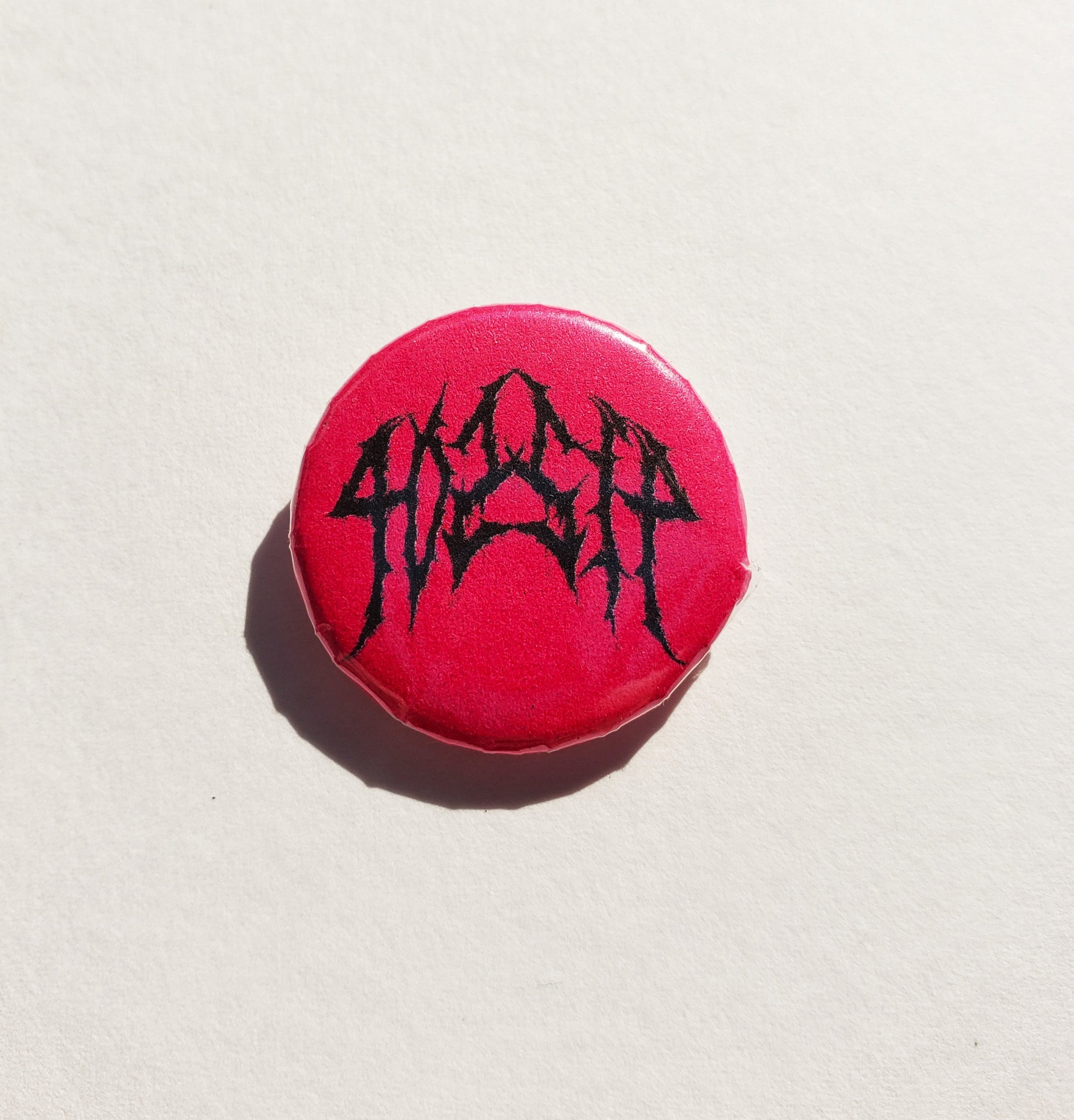 gossip pin red.jpg
