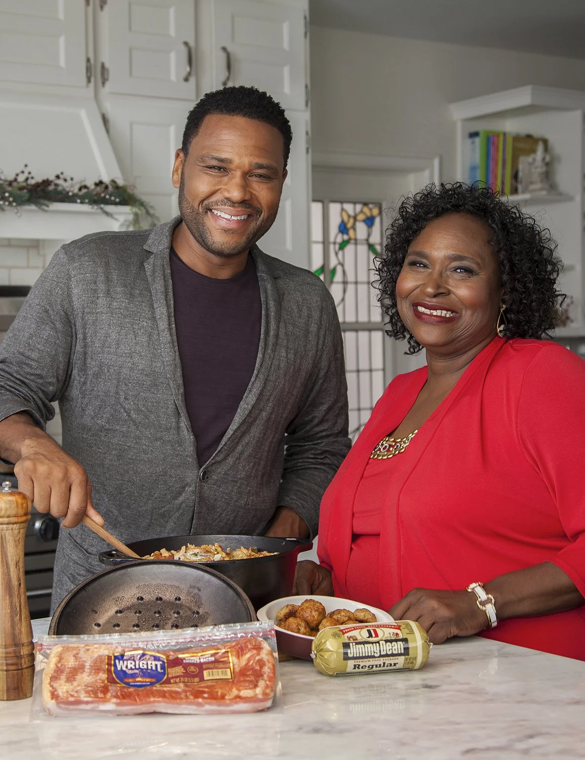 Actor Anthony Anderson and his mother - Sara Lee ad - Los Angeles food and lifestyle photographer 