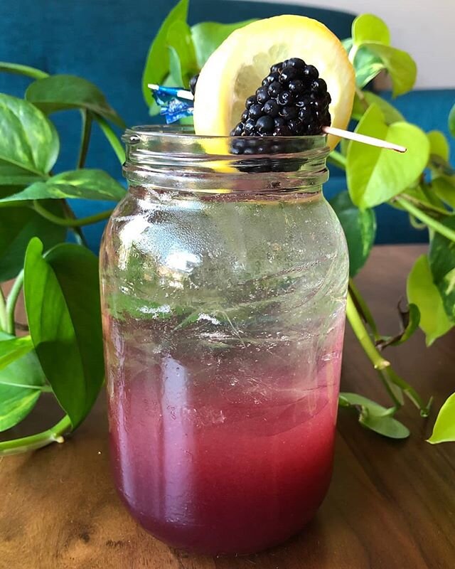Blackberry lemon sage shrub spritzer... 🍋
Call and add one to your order!
7858431110/7858431149