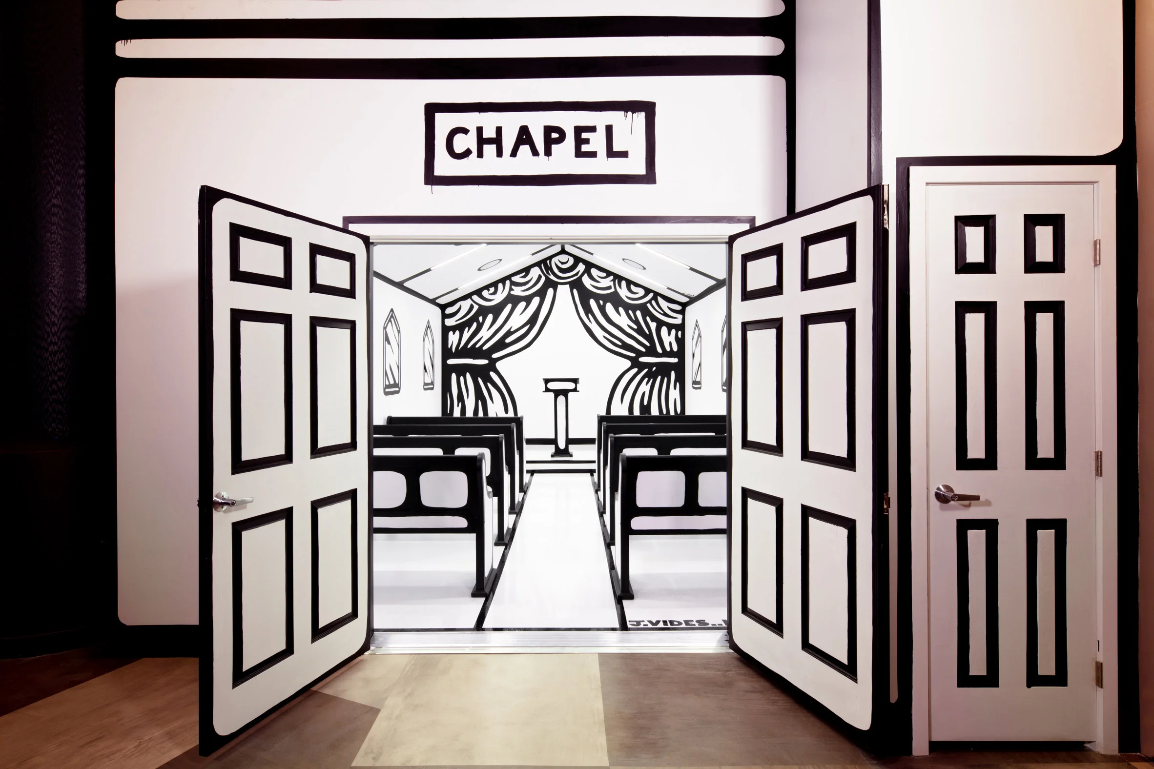 til-death-do-us-part-las-vegas-chapel-joshua-vides_dezeen_2364_col_2.jpg