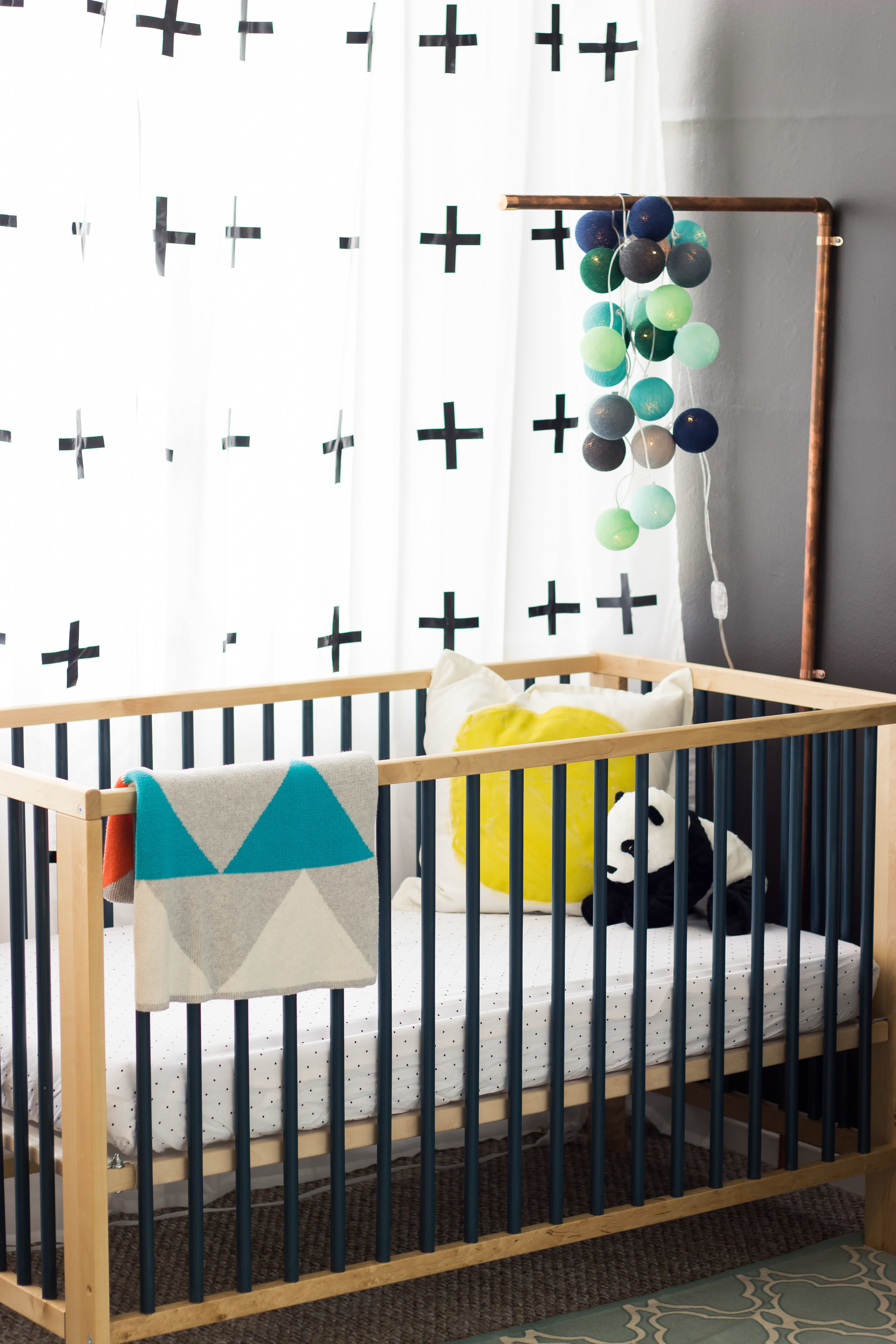 diy crib painting