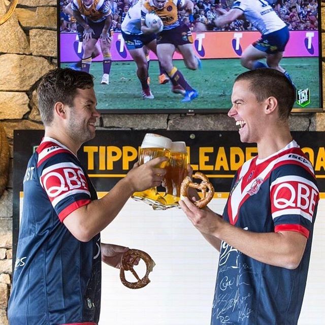 2 massive games tonight! 🏉 Roosters vs. Broncos and Bledisloe Cup Game #2 - LIVE & LOUD at The Bav!
.
.
#germanfood #oktoberfest #oktoberfest2018 #pork #porkknuckle #sausages #beer #bier #bavaria #thebavarian #bavarian #munich #dirndl #lederhosen #oktoberfestinthegardens #pretzel #germanpretzel #munichlager #lowenbrau #spaten #germany #franziskaner #schnitzel #porkbelly #octoberwest #munichbrauhaus #southwharf #southbank