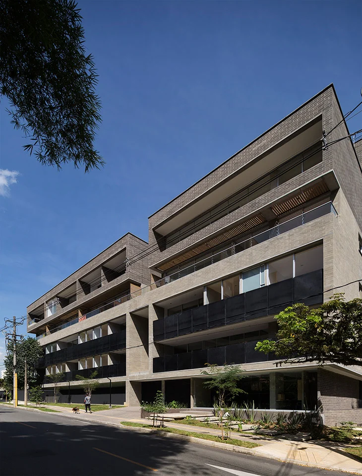 llano_arq_ed_obra15_19.jpg
