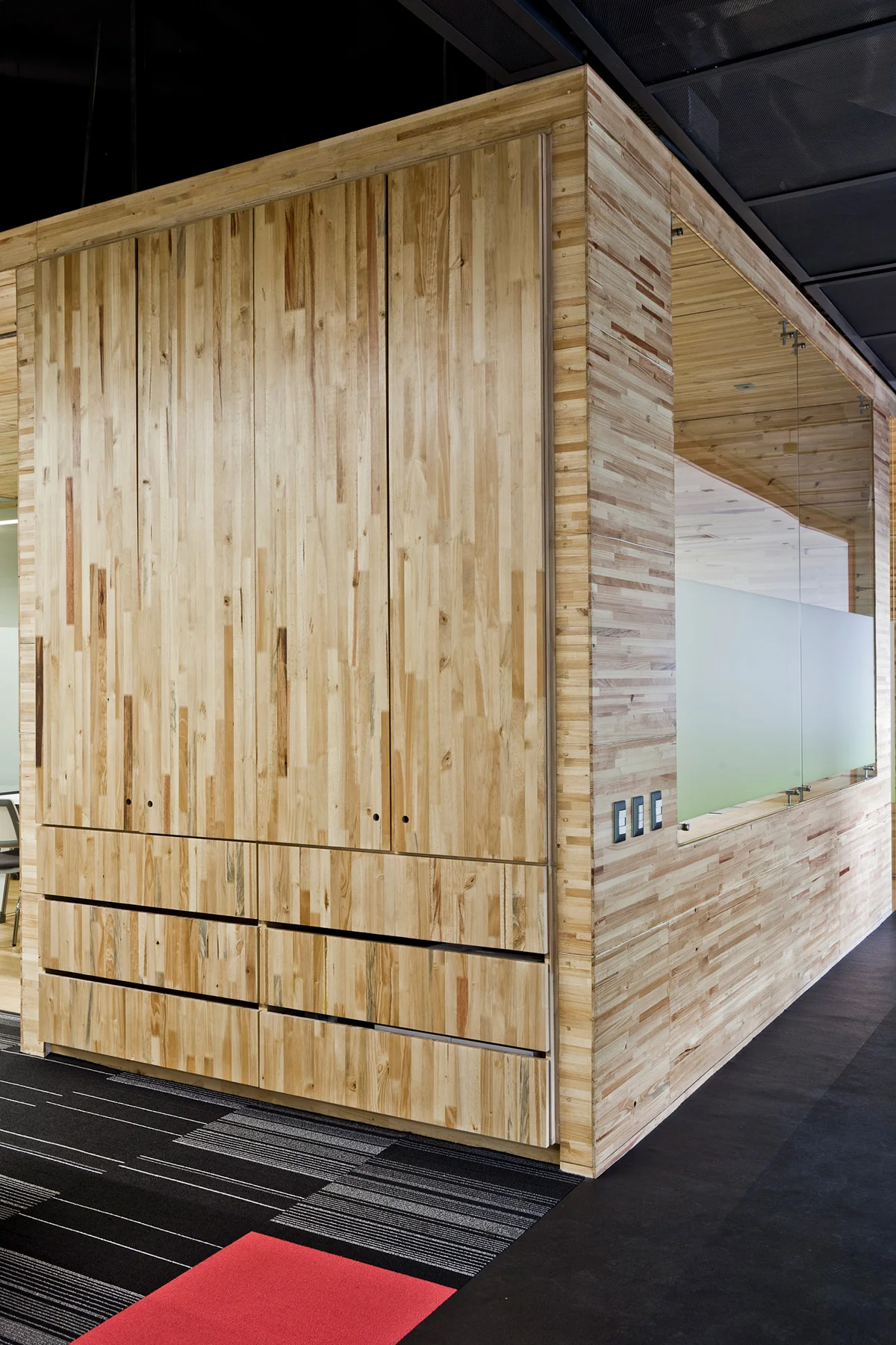 llano_arq_interllantas24.jpg