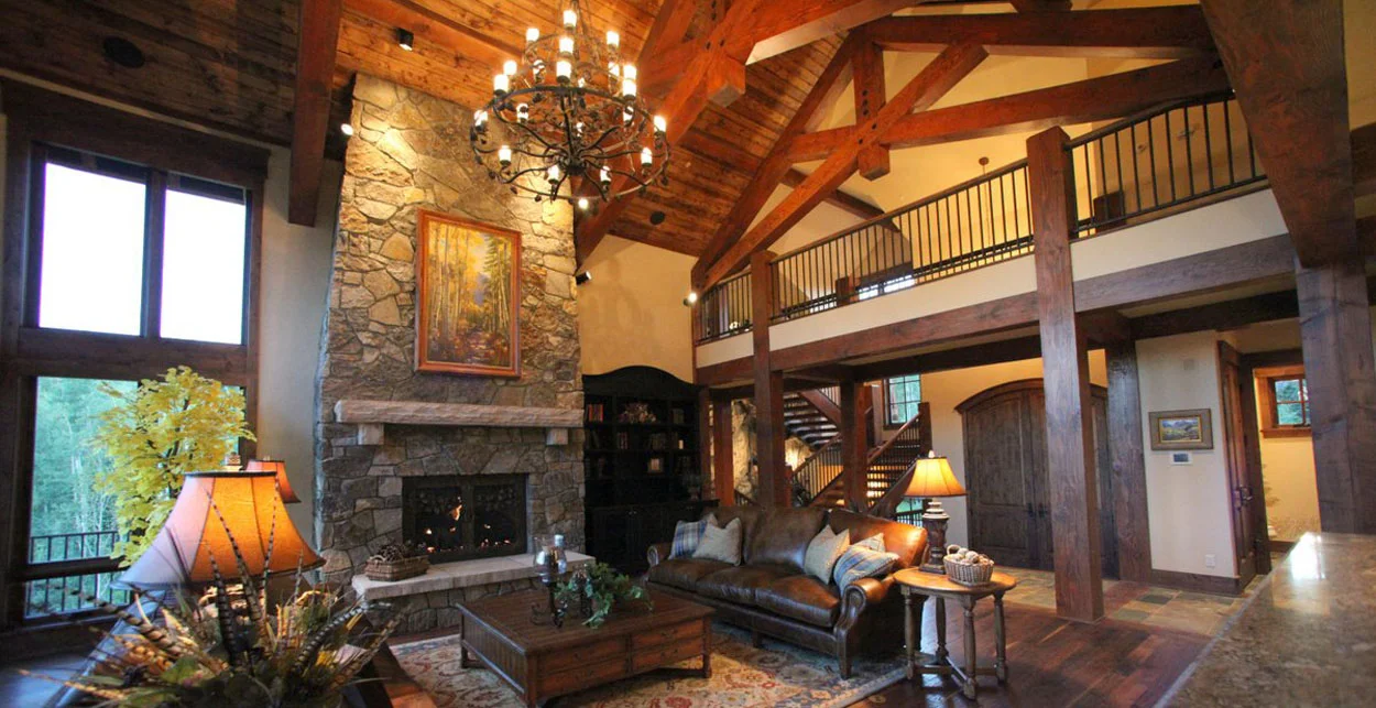 Great room towards foyer.JPG