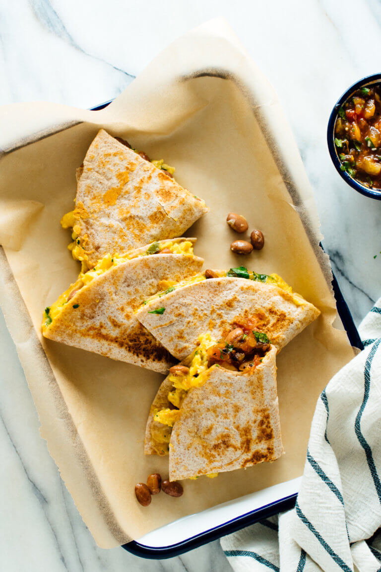 easy-breakfast-quesadillas-2-768x1151.jpg