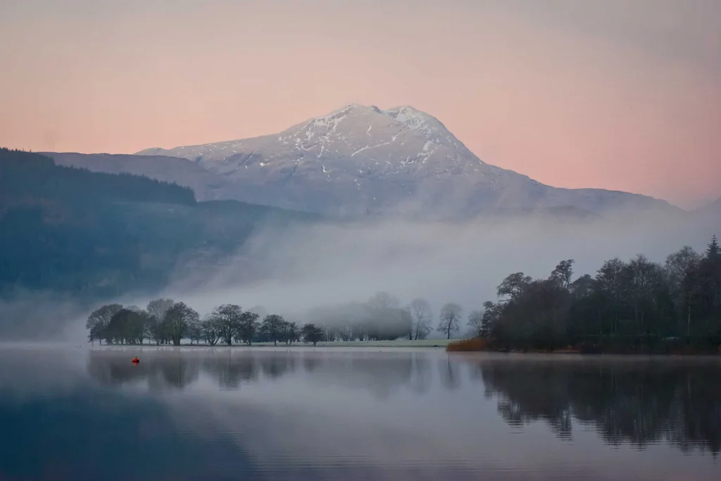 West towards Ben Lomond