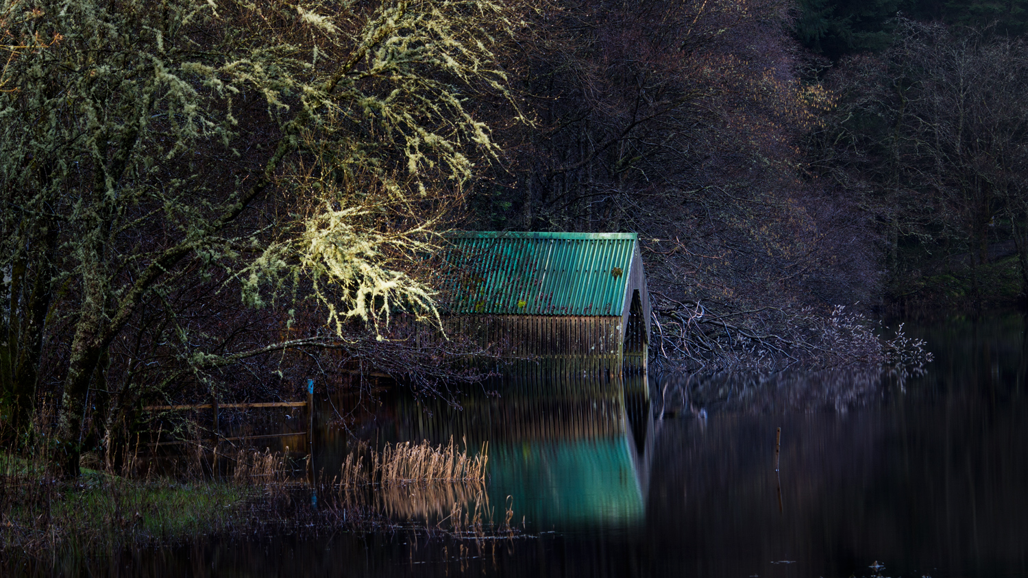 Loch Ard Boathouse (Milton Basin)