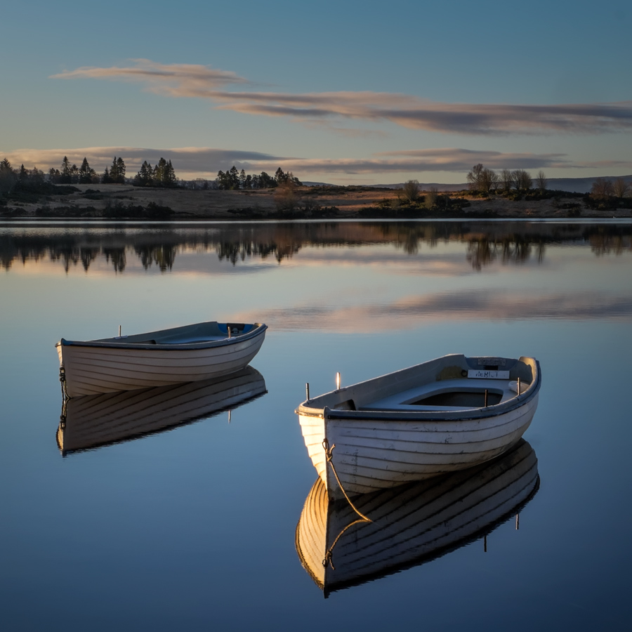 Loch Rusky twins