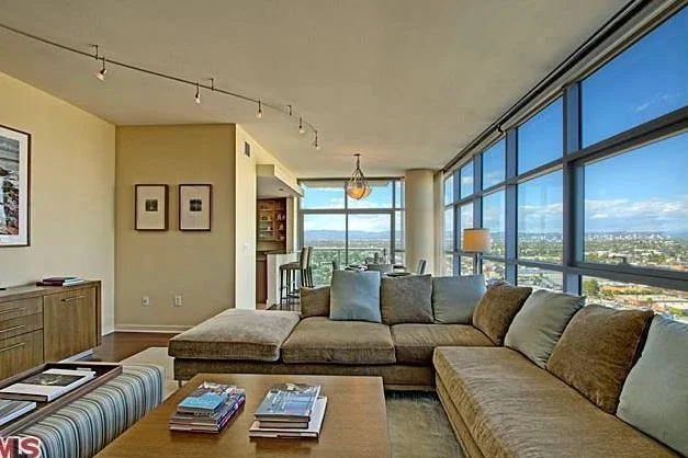 The Cove - Condo - 2.JPG