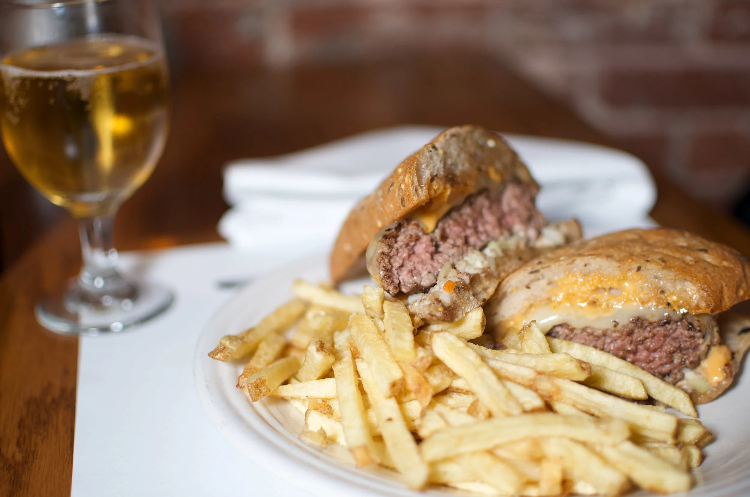 Bar Burger.jpg